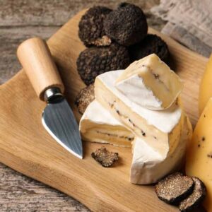 Read more about the article Why Aged Cheese and Mushrooms Are so Good for Your Heart
